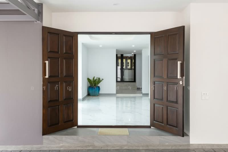 Renovated House for Sale – Mae Hia, Chiang Mai | Prime Location, Flood-Free Area (ID:761HS), Chiang Mai, Pa Daet, Muang Chiang Mai, Chiang Mai, 7 Bedrooms, 400 sqm, Single Detached House For Sale, by อรกัญญา สายวังกิจ, 500386297 - DDproperty.com