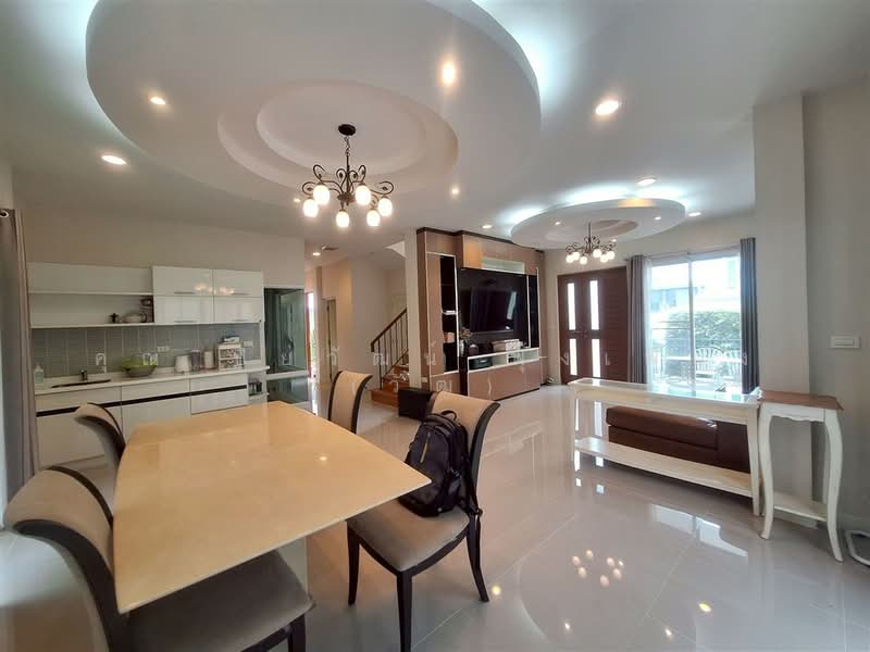 Bangkok Boulevard Teparak-Wongwaen, Samut Prakan, Thepharak Road, Thepharak, Muang Samut Prakarn, Samut Prakan, 4 Bedrooms, 250 sqm, Single Detached House For Sale, by คุณ ปิยวัฒน์ ฟุ้งเฟื่อง (วัฒ), 500386349 - DDproperty.com