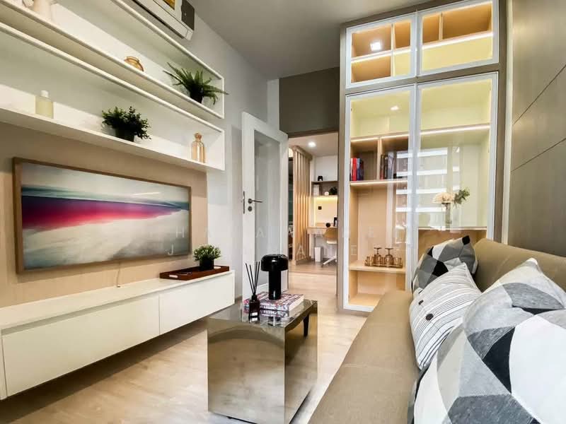 M Thonglor 10, Bangkok, 9 Soi Ekkamai 12, Ekkamai Road, Khlong Tan Nua, Watthana, Bangkok, 2 Bedrooms, 57 sqm, Condo For Sale, by Phakawadee Jiramanee, 500386359 - DDproperty.com