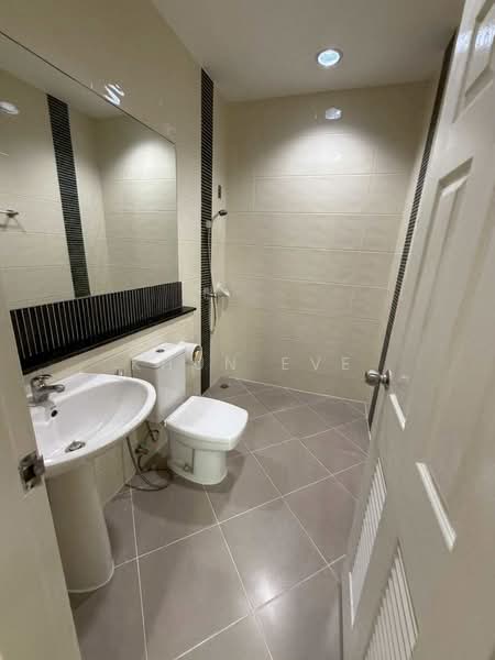 Premium Place Nawamin – Sukhapiban 1, Bangkok, Nawamin Road, Khlong Kum, Bueng Kum, Bangkok, 5 Bedrooms, 260 sqm, Townhouse For Rent, by Khun Eve, 500386370 - DDproperty.com