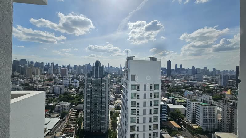 Icon III, Bangkok, 858 Sukhumvit Road, Khlong Tan Nua, Watthana, Bangkok, 2 Bedrooms, 112 sqm, Condo For Rent, by BANGKOK PROPERTY AGENTS, 500386372 - DDproperty.com