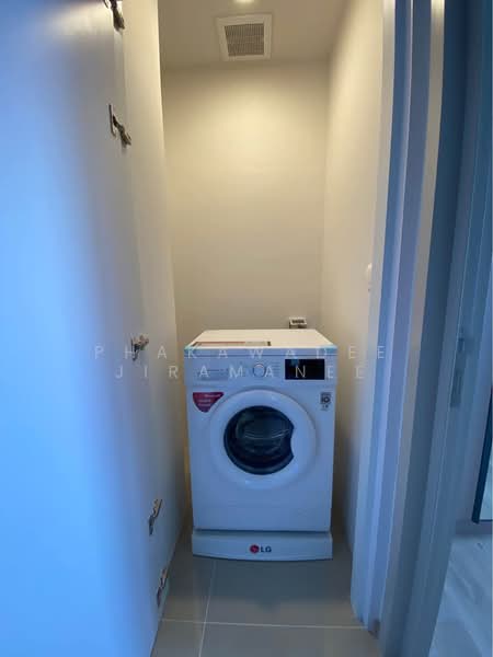 Oka Haus Sukhumvit 36, Bangkok, 3399 Rama 4 Road, Khong Tan, Khlong Toei, Bangkok, 2 Bedrooms, 41 sqm, Condo For Rent, by Phakawadee Jiramanee, 500386403 - DDproperty.com