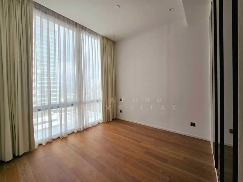 Muniq Langsuan, Bangkok, Soi Tonson, Lumphini, Pathum Wan, Bangkok, 2 Bedrooms, 86 sqm, Condo For Rent, by Manapong Phromphitak, 500386405 - DDproperty.com