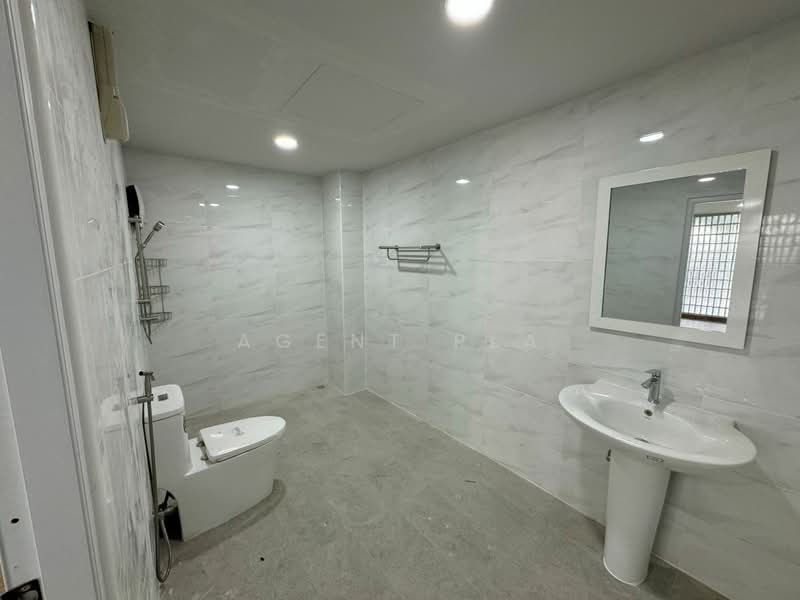 บ้านฉัตรเกล้า วิลล่า : Baan Chatklao Villa, กรุงเทพ, คลองกุ่ม, บึงกุ่ม, กรุงเทพ, 288 ตร.ม., ทาวน์เฮ้าส์ ให้เช่า, โดย Agent Pla, 500386411 - DDproperty.com