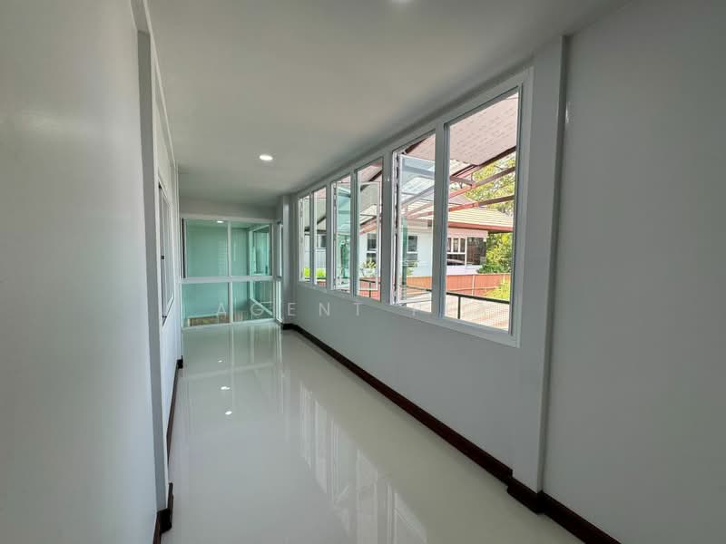 บ้านฉัตรเกล้า วิลล่า : Baan Chatklao Villa, กรุงเทพ, คลองกุ่ม, บึงกุ่ม, กรุงเทพ, 288 ตร.ม., ทาวน์เฮ้าส์ ให้เช่า, โดย Agent Pla, 500386411 - DDproperty.com