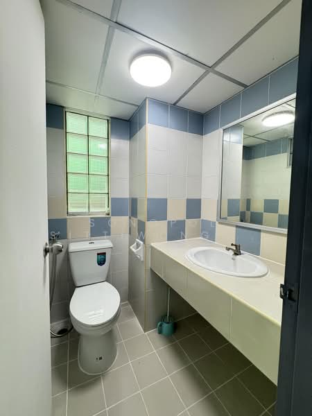 Lumpini Center Ladprao 111, Bangkok, 60-127 Soi Lat Phrao 111, Khlong Chan, Bang Kapi, Bangkok, 2 Bedrooms, 62 sqm, Condo For Sale, by Songpol Sittiwongwanich, 500386436 - DDproperty.com