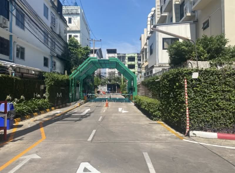 Baan On Nut Sukhumvit 77, Bangkok, Sukhumvit 77 Road, Suan Luang, Bangkok, 10+ Bedrooms, 682 sqm, Condo For Sale, by HOME Real Estate Service, 500386453 - DDproperty.com