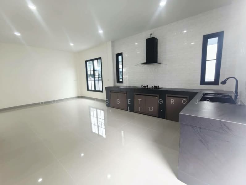 Detached house in San Sai, Chiang Mai, Nong Chom, San Sai, Chiang Mai, 4 Bedrooms, 300 sqm, Single Detached House For Sale, by Shori Asset Group Co., Ltd., 500386467 - DDproperty.com