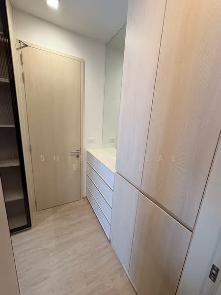 Noble State 39, Bangkok, 35 Soi Sukhumvit 39, Khlong Tan Nua, Watthana, Bangkok, 1 Bedroom, 42 sqm, Condo For Rent, by Shinyu Real Estate, 500386469 - DDproperty.com