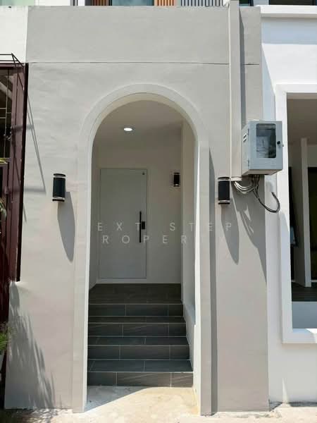 Prominent Place Sukhumvit 101, Bangkok, สุขุมวิท, Bang Chak, Phra Khanong, Bangkok, 4 Bedrooms, 280 sqm, Townhouse For Sale, by Next Step Property, 500386473 - DDproperty.com