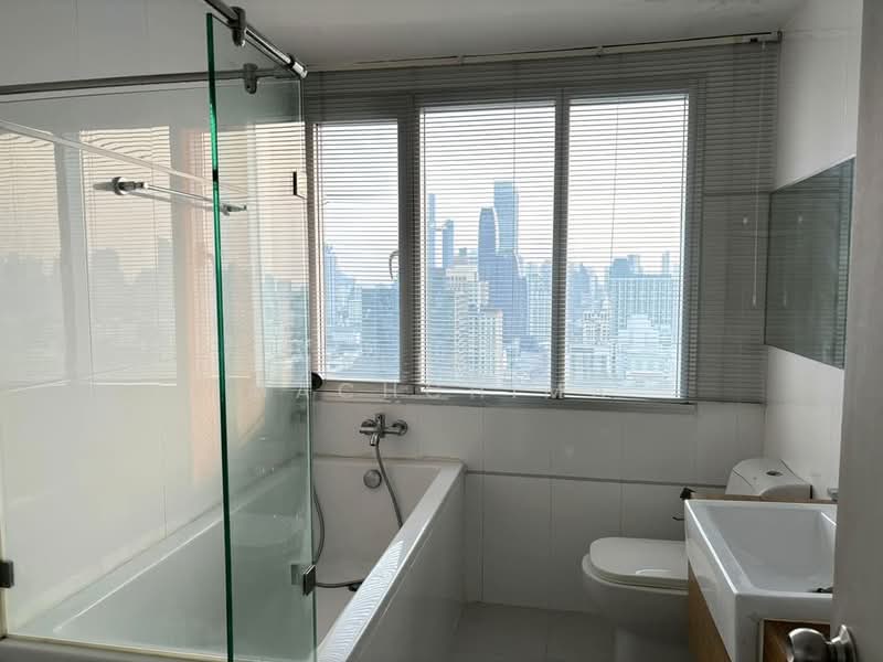 Thru Thonglor, Bangkok, Petchaburi Road, Bang Kapi, Huai Khwang, Bangkok, 2 Bedrooms, 68 sqm, Condo For Sale, by Kittiphop Machchima, 500386479 - DDproperty.com