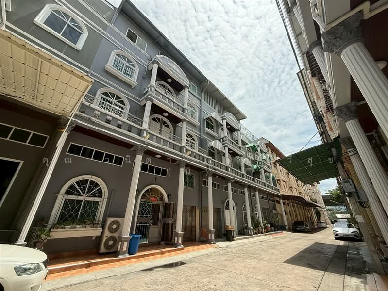 ทาวน์โฮม 4.5 ชั้น 28.5 ตร.ว. ซอยจันทน์43 แยก18-9/1 ถนนจันทน์43, Bangkok, ถนนจันทน์43, Bang Klo, Bang Kho Laem, Bangkok, 4 Bedrooms, 180 sqm, Townhouse For Sale, by คุณ วนิดา แสนทวีสุข (นิ), 500386481 - DDproperty.com