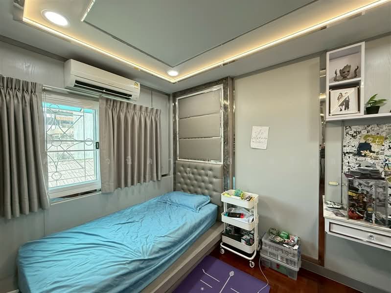 ทาวน์โฮม 4.5 ชั้น 28.5 ตร.ว. ซอยจันทน์43 แยก18-9/1 ถนนจันทน์43, Bangkok, ถนนจันทน์43, Bang Klo, Bang Kho Laem, Bangkok, 4 Bedrooms, 180 sqm, Townhouse For Sale, by คุณ วนิดา แสนทวีสุข (นิ), 500386481 - DDproperty.com