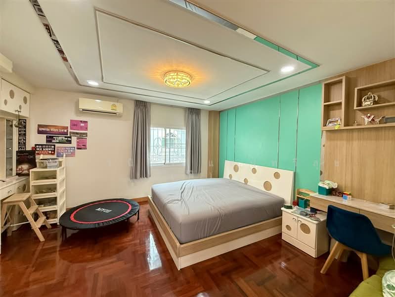 ทาวน์โฮม 4.5 ชั้น 28.5 ตร.ว. ซอยจันทน์43 แยก18-9/1 ถนนจันทน์43, กรุงเทพ, ถนนจันทน์43, บางโคล่, บางคอแหลม, กรุงเทพ, 180 ตร.ม., ทาวน์เฮ้าส์ ขาย, โดย คุณ วนิดา แสนทวีสุข (นิ), 500386481 - DDproperty.com