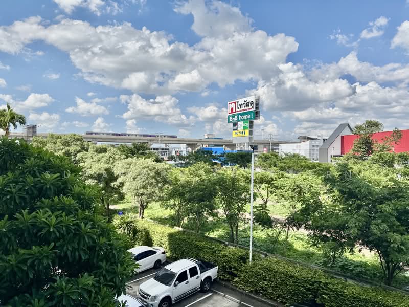 Lumpini Condo Town Rattanathibet, Nonthaburi, Soi Rattanathibet 26, Rattanathibet Road, Bang Kra So, Muang Nonthaburi, Nonthaburi, Studio, 25 sqm, Condo For Sale, by Supaporn Sekajarn, 500386516 - DDproperty.com