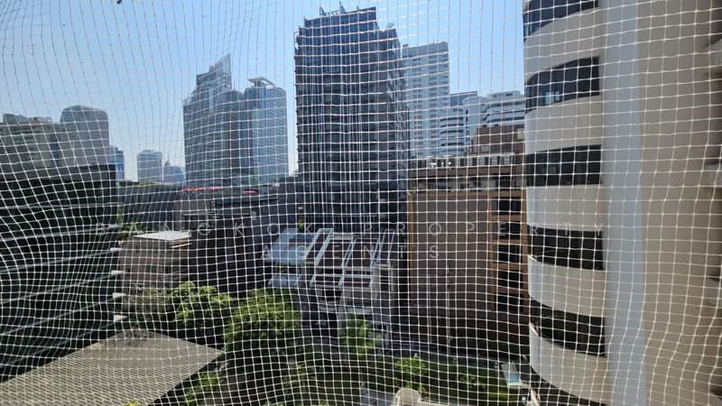Rishi Court, Bangkok, 47 Soi Sukhumvit 15, Khlongtoei Nua, Watthana, Bangkok, 3 Bedrooms, 200 sqm, Condo For Rent, by BANGKOK PROPERTY AGENTS, 500386519 - DDproperty.com