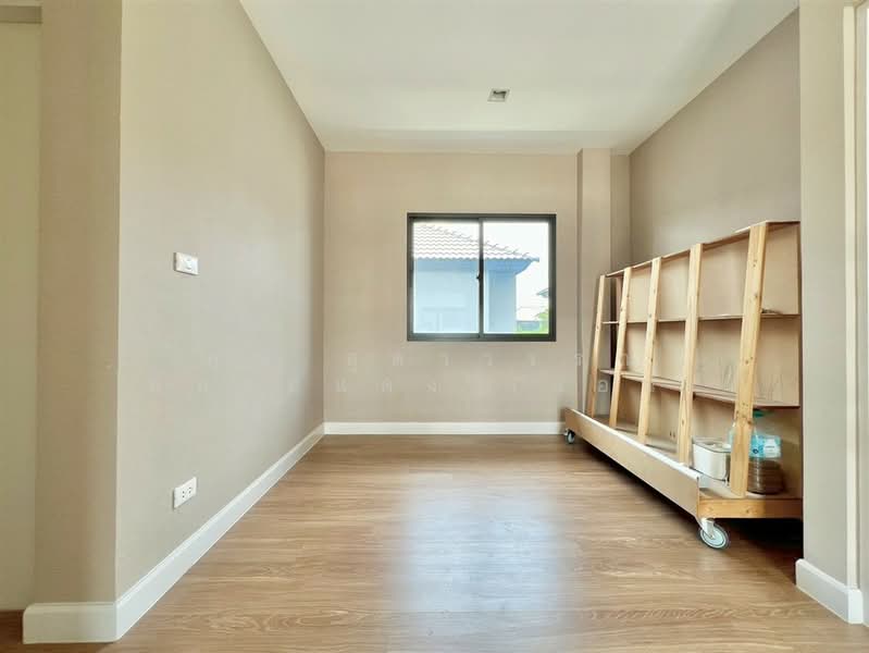 Venue Flow Tiwanon Rangsit, Pathum Thani, 109 Tiwanon Road, Bang Kadi, Muang Pathum Thani, Pathum Thani, 4 Bedrooms, 190 sqm, Single Detached House For Sale, by คุณ สุดาวรรณ พลอยแดง (แอน), 500386527 - DDproperty.com