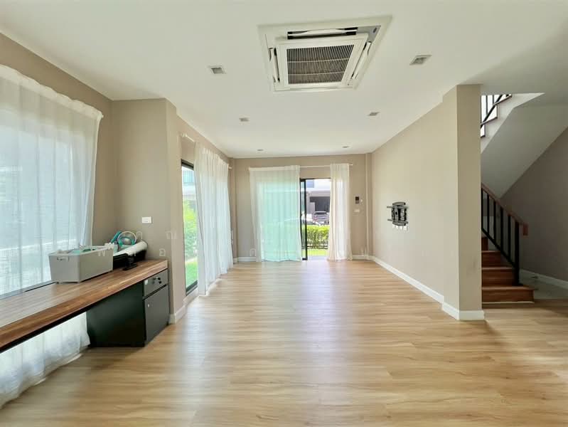 Venue Flow Tiwanon Rangsit, Pathum Thani, 109 Tiwanon Road, Bang Kadi, Muang Pathum Thani, Pathum Thani, 4 Bedrooms, 190 sqm, Single Detached House For Sale, by คุณ สุดาวรรณ พลอยแดง (แอน), 500386527 - DDproperty.com
