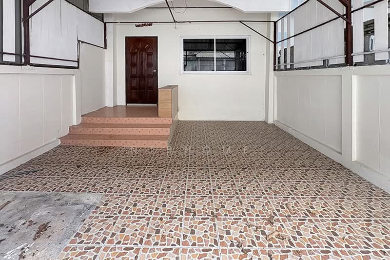 ทาวน์เฮ้าส์ 2 ชั้นครึ่งเล่นระดับ ซอยไทรม้า 11, Nonthaburi, Sai Ma, Muang Nonthaburi, Nonthaburi, 3 Bedrooms, 130 sqm, Townhouse For Sale, by NTBHOME, 500386536 - DDproperty.com