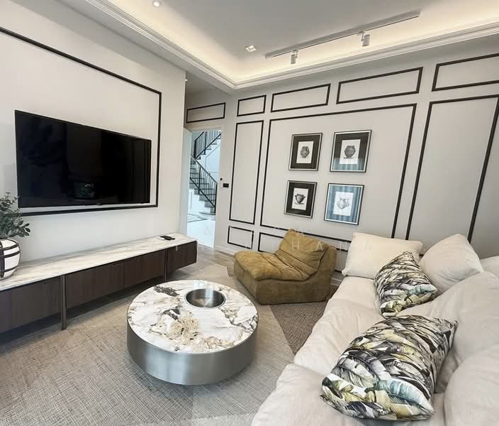 Setthasiri Bangna Km.10, Samut Prakan, Bangphli Yai, Bang Plee, Samut Prakan, 5 Bedrooms, 310 sqm, Single Detached House For Rent, by Natasa Techathonthanakhun, 500386547 - DDproperty.com