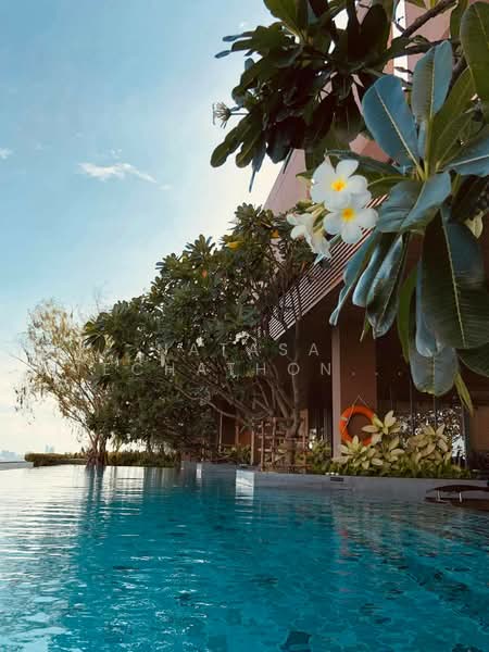 The Lofts Ekkamai, Bangkok, 1415 Sukhumvit Road, Phra Kanong Nua, Watthana, Bangkok, 2 Bedrooms, 60 sqm, Condo For Rent, by Natasa Techathonthanakhun, 500386559 - DDproperty.com