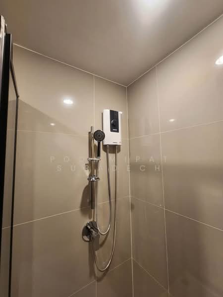 XT Huaikhwang, Bangkok, 244 Ratchadaphisek Road, Huai Khwang, Bangkok, 1 Bedroom, 35 sqm, Condo For Rent, by Poommipat Suradech, 500386572 - DDproperty.com