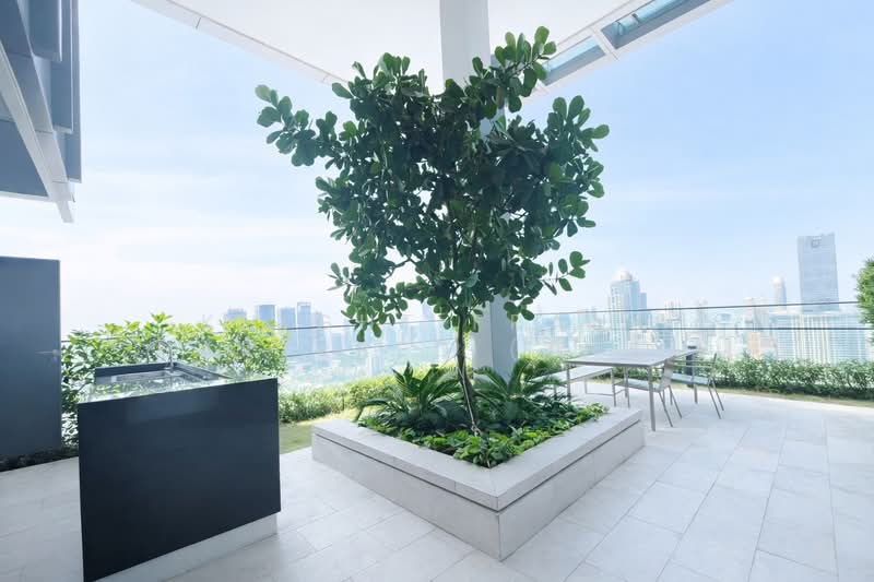 Q1 Sukhumvit, Bangkok, 1 Sukhumvit Road, Khlong Toei, Bangkok, 2 Bedrooms, 96 sqm, Condo For Sale, by Knight Frank Chartered (Thailand) Co.,Ltd, 500386590 - DDproperty.com