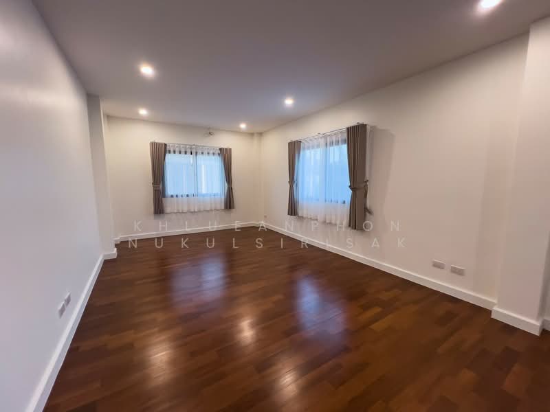 undefined, Bangkok, Khlong Tanon, Sai Mai, Bangkok, 4 Bedrooms, 210 sqm, Single Detached House For Sale, by Khlueanphon Nukulsirisak, 500386632 - DDproperty.com
