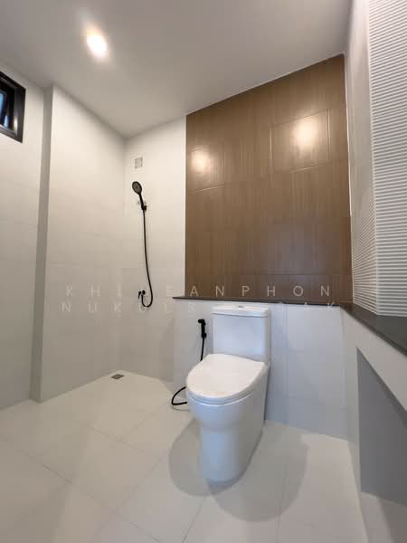 undefined, Bangkok, Khlong Tanon, Sai Mai, Bangkok, 4 Bedrooms, 210 sqm, Single Detached House For Sale, by Khlueanphon Nukulsirisak, 500386632 - DDproperty.com