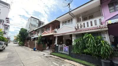 ขาย - Wisatesuknakorn Prachauthit 79 : วิเศษสุขนคร ประชาอุทิศ 79, กรุงเทพ