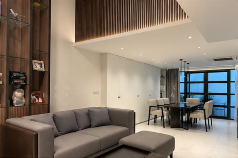Townhome in Rama 3, Bangkok, Chong Nonsi, Yan Nawa, Bangkok, 3 Bedrooms, 290 sqm, Townhouse For Rent, by Knight Frank Chartered (Thailand) Co.,Ltd, 500386751 - DDproperty.com