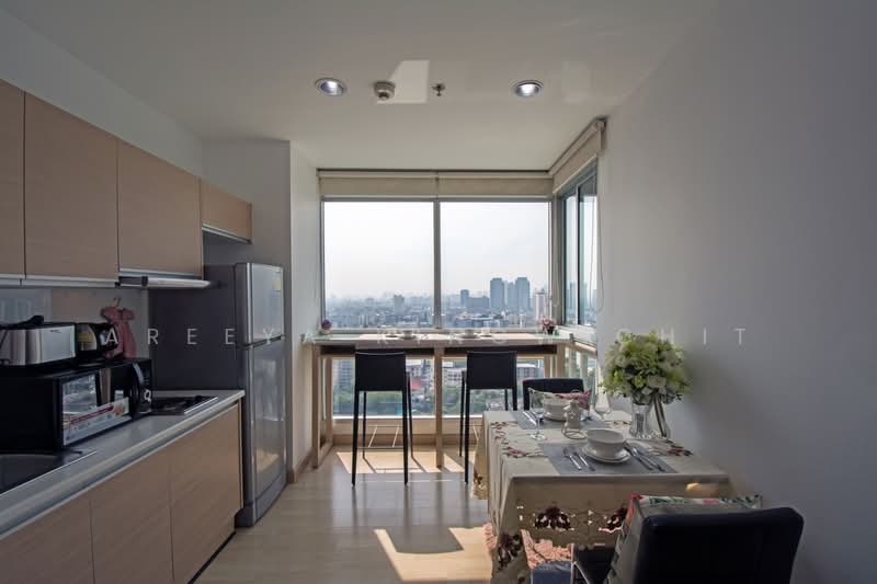Rhythm Ratchada, Bangkok, 558 Ratchadaphisek Road, Samsen Nok, Huai Khwang, Bangkok, 1 Bedroom, 45 sqm, Condo For Rent, by Areeya Kingwichit, 500386758 - DDproperty.com