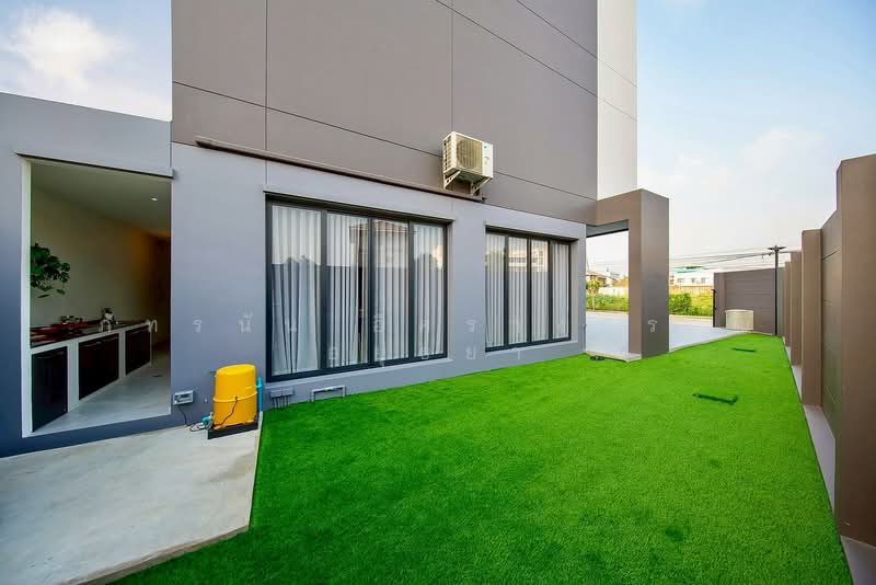 Feel Town Lat Phrao 101, Bangkok, ลาดพร้าว, Khlong Chaokhun Sing, Wang Thonglang, Bangkok, 4 Bedrooms, 270 sqm, Single Detached House For Sale, by ภัทรนัน อิศรางกูร ณ อยุธยา, 500386762 - DDproperty.com