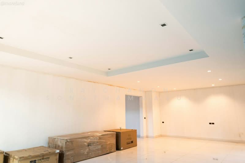 Perfect Masterpiece Sukhumvit 77 : เพอร์เฟค มาสเตอร์พีซ สุขุมวิท 77, สมุทรปราการ, ซอย หมู่บ้านเพอร์เฟคเพลส สุขุมวิท 77, ราชาเทวะ, บางพลี, สมุทรปราการ, 536 ตร.ม., บ้านเดี่ยว ขาย, โดย Ratchanon Songthammakul, 500386830 - DDproperty.com