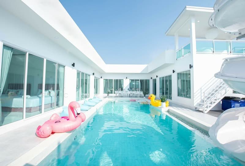 Spacious 6-Bedroom Pool Villa for Sale in Huay Yai, Chon Buri (Pattaya), Bang Lamung, Bang Lamung (Pattaya), Chon Buri (Pattaya), 6 Bedrooms, 480 sqm, Villa For Sale, by PLC Real Estate, 500386831 - DDproperty.com