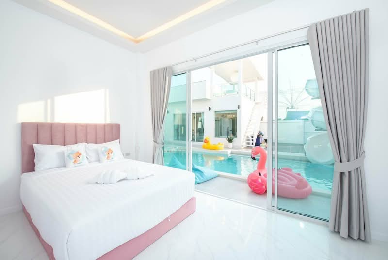 Spacious 6-Bedroom Pool Villa for Sale in Huay Yai, Chon Buri (Pattaya), Bang Lamung, Bang Lamung (Pattaya), Chon Buri (Pattaya), 6 Bedrooms, 480 sqm, Villa For Sale, by PLC Real Estate, 500386831 - DDproperty.com