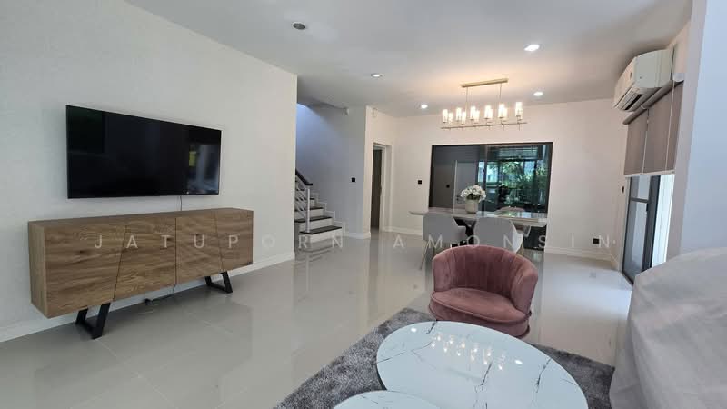 Setthasiri Krungthep Kreetha, Bangkok, Krungthep Kreetha Road, Hua Mak, Bang Kapi, Bangkok, 4 Bedrooms, 200 sqm, Single Detached House For Rent, by Jatuporn Amonsin, 500386856 - DDproperty.com