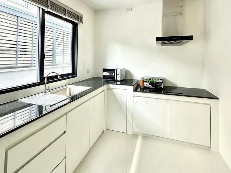 Centro Vibhavadi, Bangkok, Chang Akat Uthit Road, Sanam Bin, Don Mueang, Bangkok, 4 Bedrooms, 274 sqm, Single Detached House For Rent, by Ratchanon Songthammakul, 500386857 - DDproperty.com
