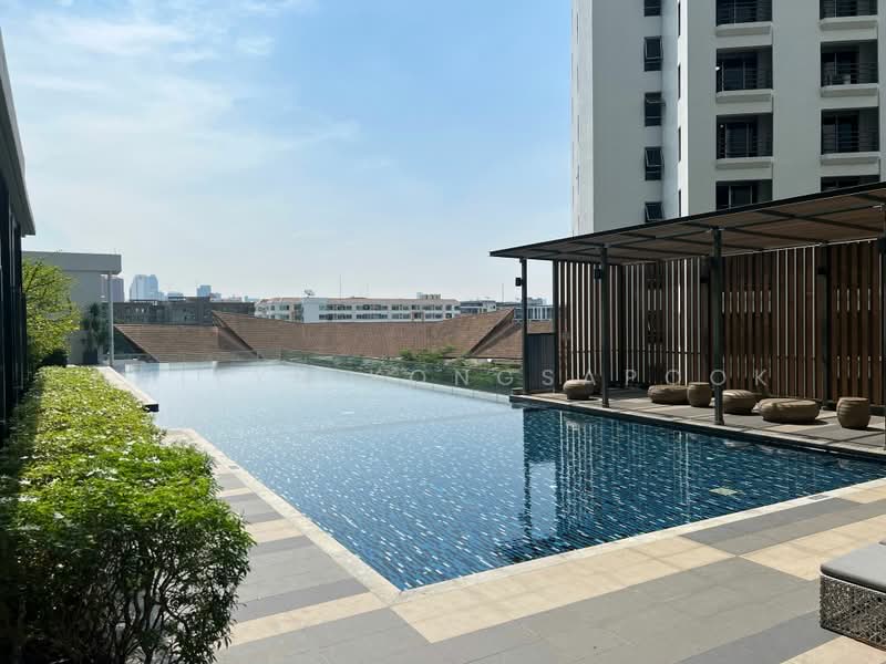 Quinn Ratchada 17, Bangkok, 454 456 Soi Inthara Mari 45, Din Daeng, Bangkok, 1 Bedroom, 45 sqm, Condo For Rent, by Natlyn Kongsapook, 500386862 - DDproperty.com