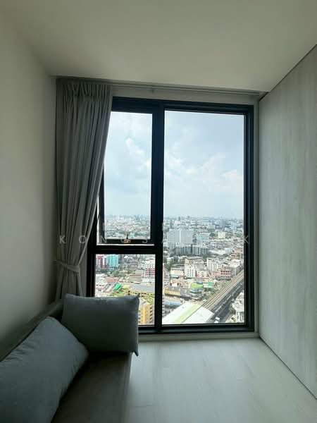Mazarine Ratchayothin, Bangkok, Soi Phahonyothin 30, Phahonyothin Road, Chan Kasem, Chatuchak, Bangkok, 1 Bedroom, 42 sqm, Condo For Rent, by Natlyn Kongsapook, 500386905 - DDproperty.com