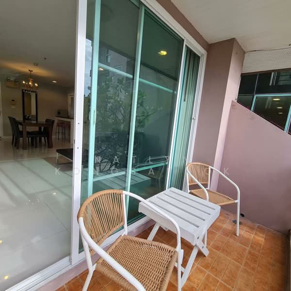 Serene Place Sukhumvit 24, Bangkok, 9 Soi Sukhumvit 24, Sukhumvit Road, Khong Tan, Khlong Toei, Bangkok, 1 Bedroom, 69 sqm, Condo For Rent, by Natlyn Kongsapook, 500386919 - DDproperty.com