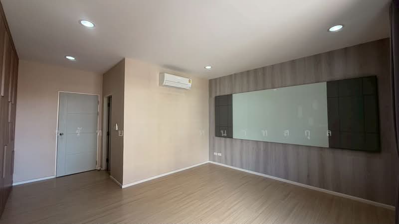 Baan Klang Muang Kaset-Nawamin, Bangkok, Soi Nawamin 70 Yeak 11-2, Khlong Kum, Bueng Kum, Bangkok, 3 Bedrooms, 220 sqm, Townhouse For Rent, by วรัทยา สีหนาทสกุล, 500386921 - DDproperty.com