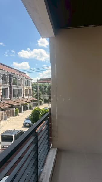 Baan Klang Muang Kaset-Nawamin : บ้านกลางเมือง เกษตร-นวมินทร์, กรุงเทพ, ซอยนวมินทร์ 70 แยก 11-2, คลองกุ่ม, บึงกุ่ม, กรุงเทพ, 220 ตร.ม., ทาวน์เฮ้าส์ ให้เช่า, โดย วรัทยา สีหนาทสกุล, 500386921 - DDproperty.com