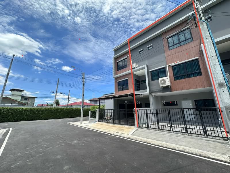 ดิสทริค 62, กรุงเทพ, ดอกไม้, ประเวศ, กรุงเทพ, 163 ตร.ม., ทาวน์เฮ้าส์ ขาย, โดย The Best Property Agent จินนี่, 500386922 - DDproperty.com