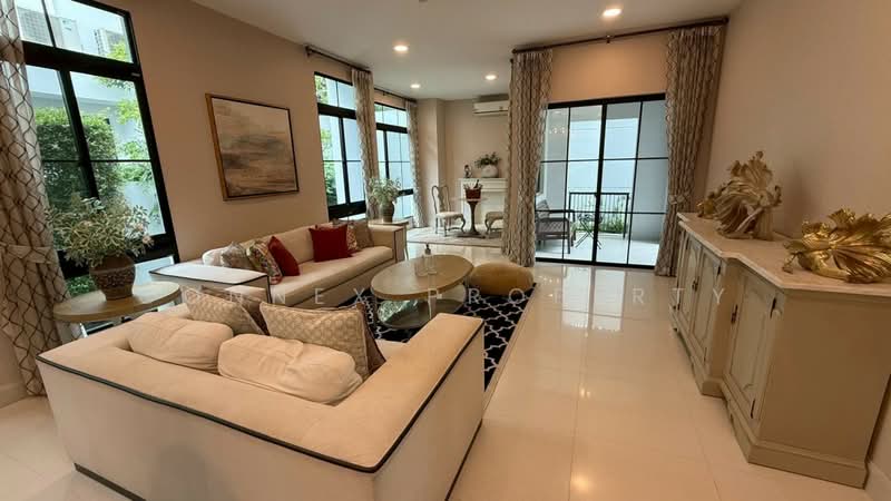 Nantawan Rama 9 - New Krungthepkreetha, Bangkok, Saphan Sung, Bangkok, 4 Bedrooms, 425 sqm, Single Detached House For Sale, by Connex Property, 500386926 - DDproperty.com