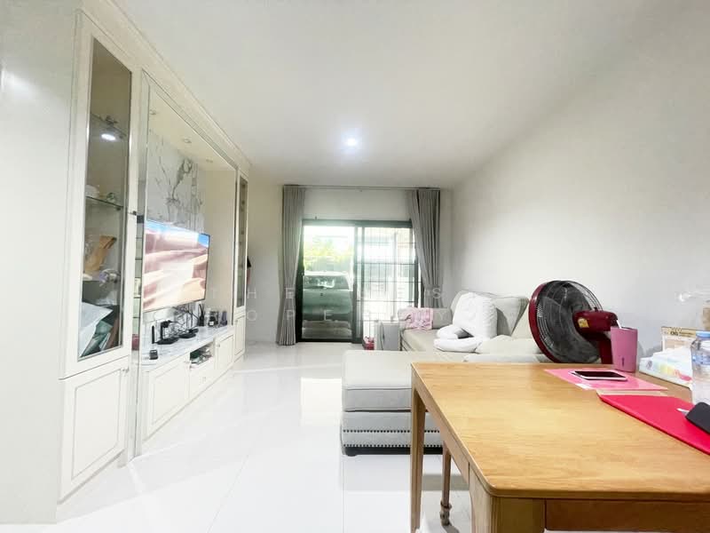 Unio Town Srinakarin-Bangna : ยูนิโอ ทาวน์ ศรีนครินทร์-บางนา, สมุทรปราการ, ซอยพัฒนาชุมชน 17, บางแก้ว, บางพลี, สมุทรปราการ, 100 ตร.ม., ทาวน์เฮ้าส์ ขาย, โดย The Best Property ตี, 500386927 - DDproperty.com