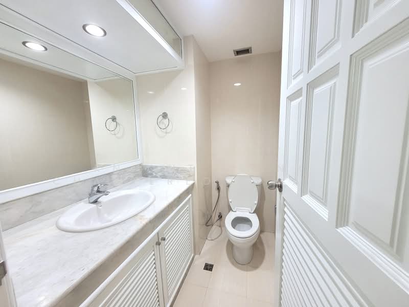 Peng Seng Mansion, Bangkok, หลังสวน หลังสวน, Lumphini, Pathum Wan, Bangkok, 3 Bedrooms, 250 sqm, Condo For Rent, by Knight Frank Chartered (Thailand) Co.,Ltd, 500386944 - DDproperty.com