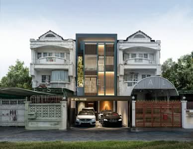 ขาย - พรีเซลล์ 14.9 ล้านบาท ทาวน์โฮม 3 ชั้น ปรับปรุงใหม่ สไตล์โมเดิร์นลอฟท์ ซอยพหลโยธิน 24/ลาดพร้าว 1, กรุงเทพ