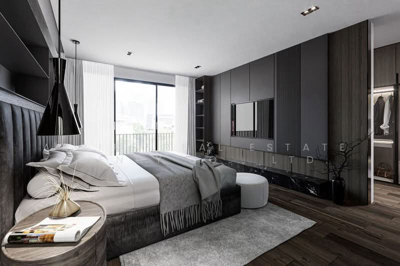 Pre Sale 14.9 MB, Newly Renovat, Newly renovat 3-storey Townhome,Modern Loft style, Soi Phaholyothi, Bangkok, Jom Phon, Chatuchak, Bangkok, 3 Bedrooms, 400 sqm, Townhouse For Sale, by Aspire Real Estate Agency Co., Ltd., 500386953 - DDproperty.com