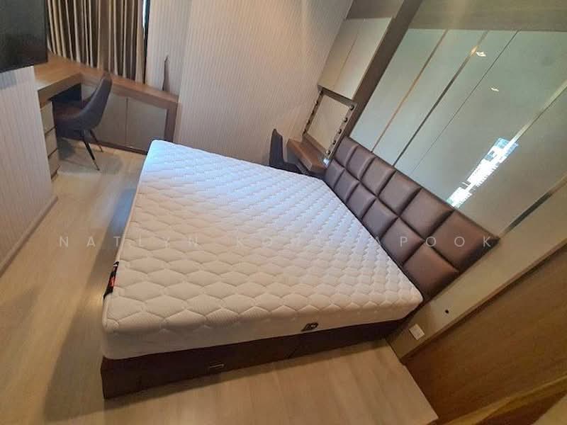 Life One Wireless, Bangkok, 1 Wireless Road, Lumphini, Pathum Wan, Bangkok, 2 Bedrooms, 45 sqm, Condo For Rent, by Natlyn Kongsapook, 500386959 - DDproperty.com